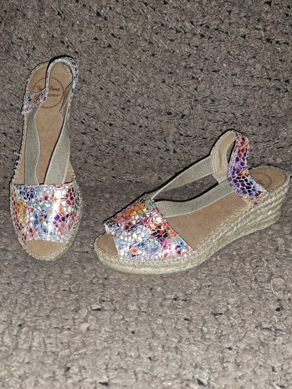 TONI PONS-Teide Espadrilles-Taupe/Colorful Crackle-Elastic-Wedge-Sz 35-Near Mint